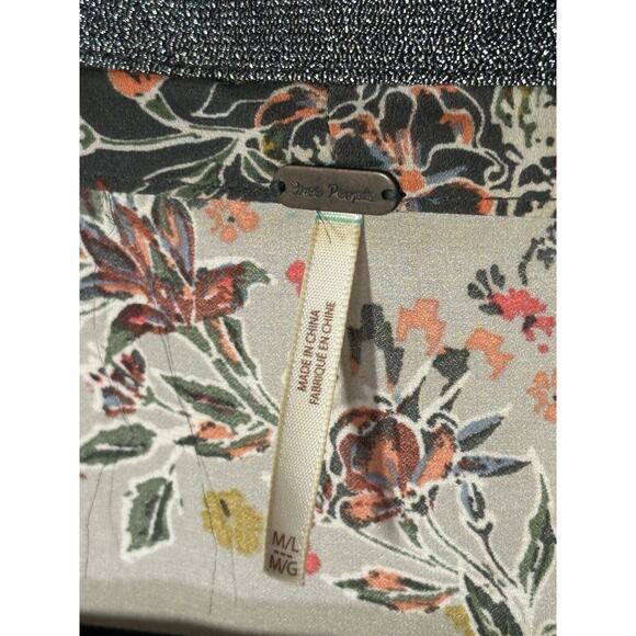 Free People Floral Blouse - Gray and Pink - Picture 4 of 13